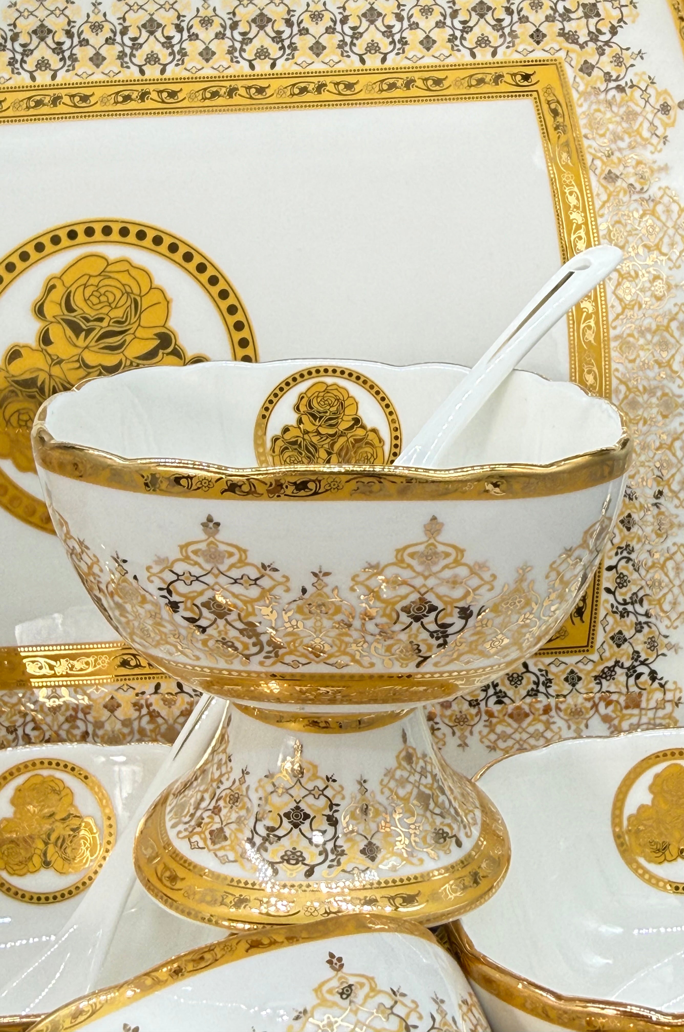 Limoges Ice Cream Cups (6 Pieces) & Tray