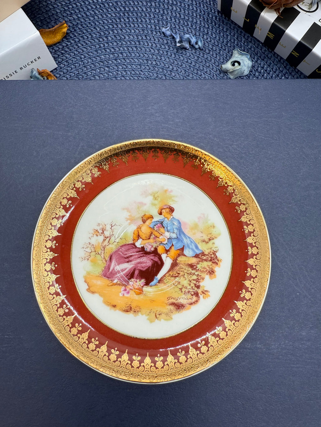 Limoges Romeo & Juliet Red Coffee Set (6 pieces)