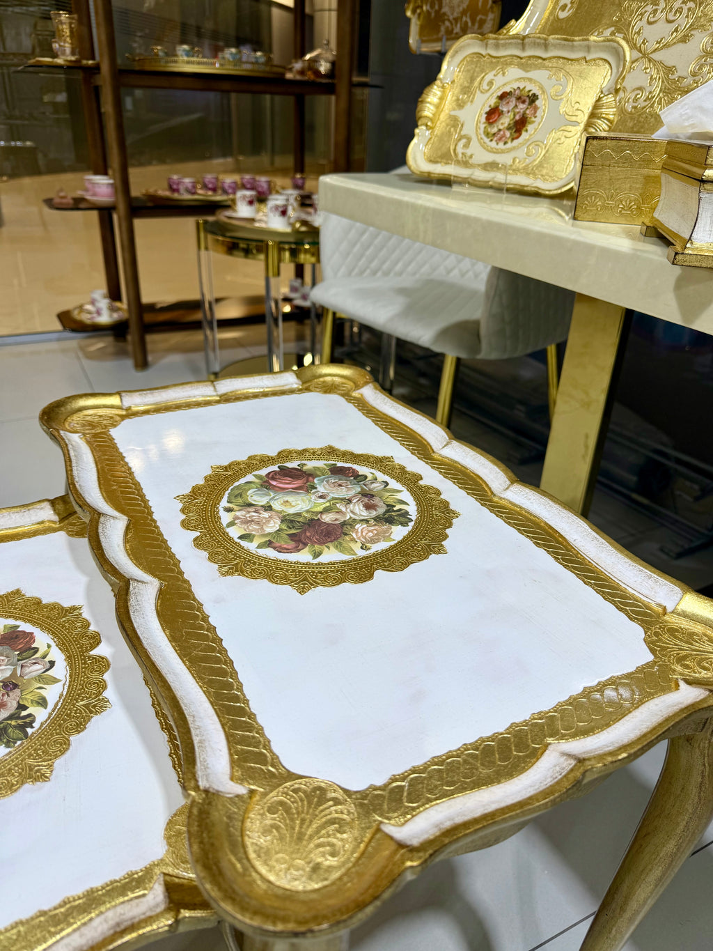 طقم طاولة تريس خشبية إيطالية L&M