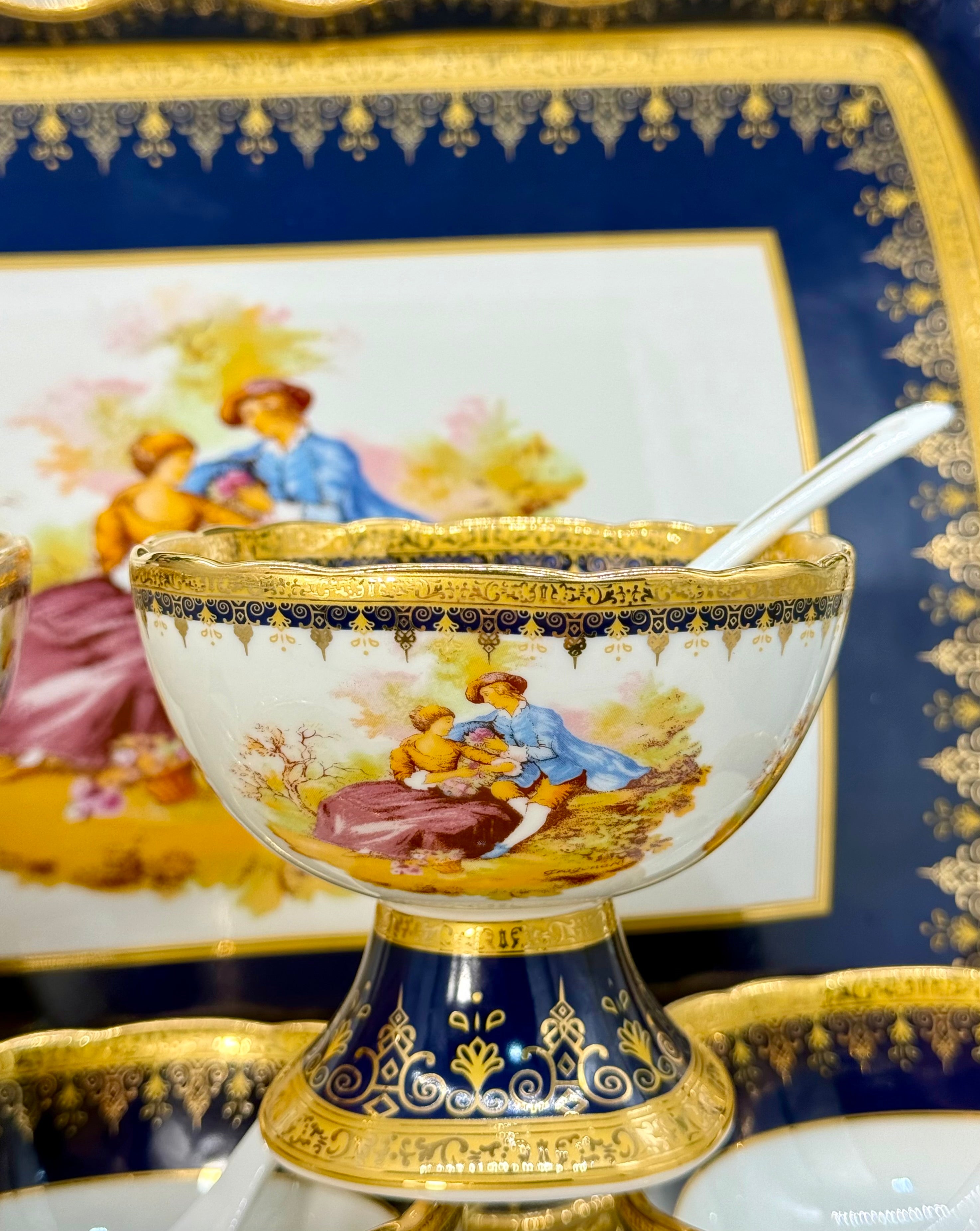 Limoges Romeo & Juliet Ice Cream Cups (6 Pieces) & Tray